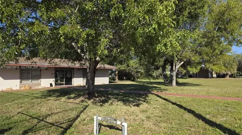 3050 E Sunrise Lakes Drive Sunrise FL 33322