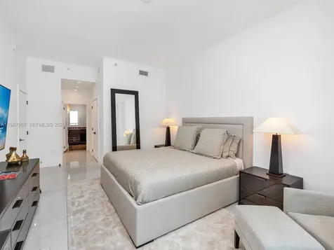 6799 Collins Avenue Miami Beach FL 33141