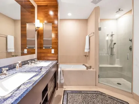 6799 Collins Avenue Miami Beach FL 33141