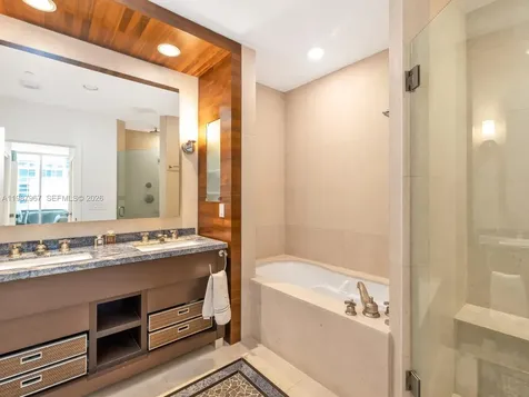 6799 Collins Avenue Miami Beach FL 33141