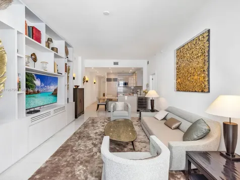6799 Collins Avenue Miami Beach FL 33141