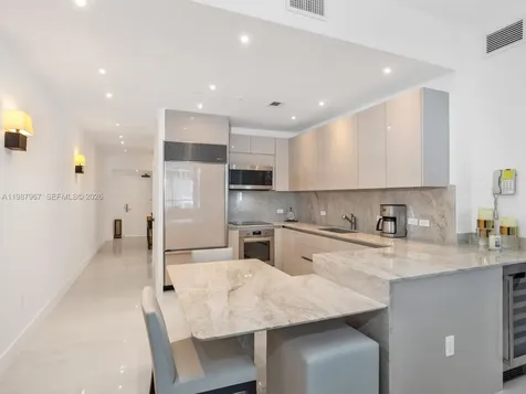 6799 Collins Avenue Miami Beach FL 33141