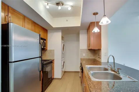 2000 N Bayshore Drive Miami FL 33137