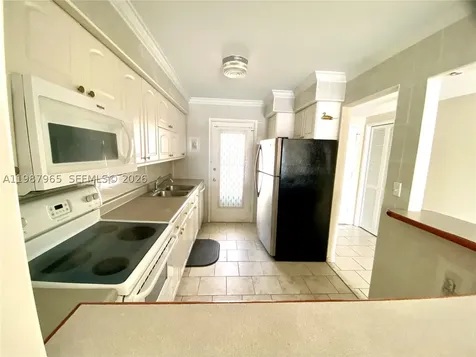 400 Golden Isles Drive Hallandale Beach FL 33009
