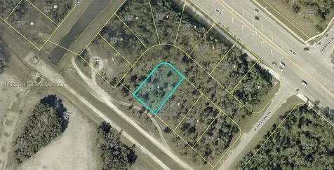 807 Fabian Circle Fort Myers FL 33913