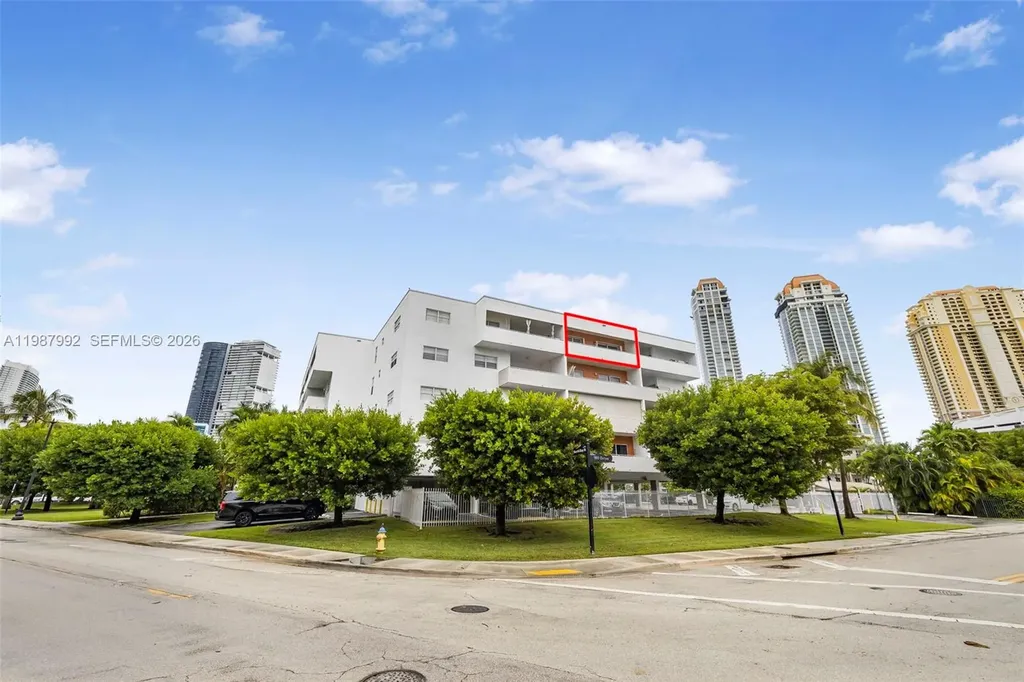 18001 N Bay Road Sunny Isles Beach FL 33160