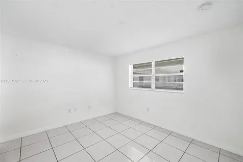18001 N Bay Road Sunny Isles Beach FL 33160