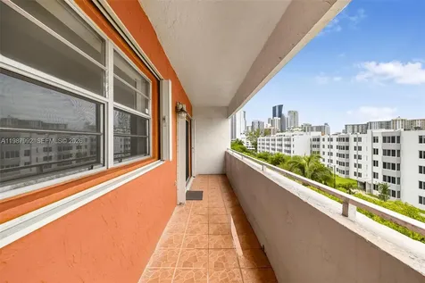 18001 N Bay Road Sunny Isles Beach FL 33160