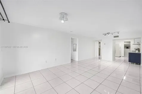 18001 N Bay Road Sunny Isles Beach FL 33160