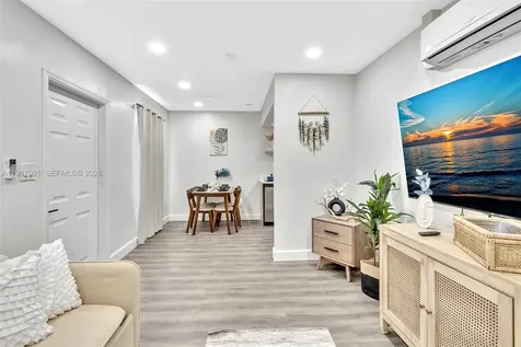 703 NE 7th Street Hallandale Beach FL 33009