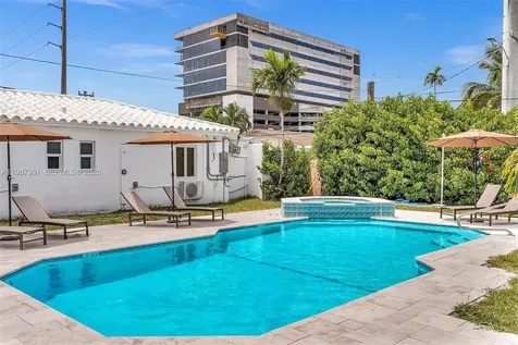 703 NE 7th Street Hallandale Beach FL 33009