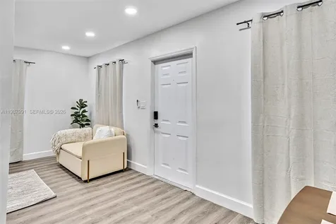 703 NE 7th Street Hallandale Beach FL 33009