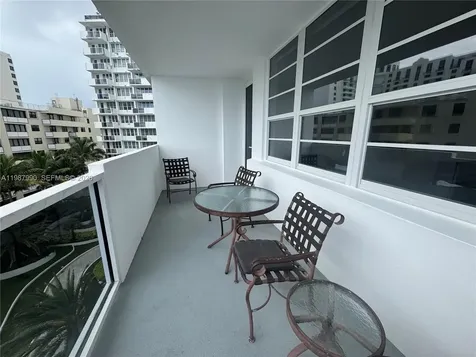 100 Lincoln Road Miami Beach FL 33139