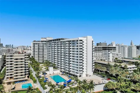 100 Lincoln Road Miami Beach FL 33139