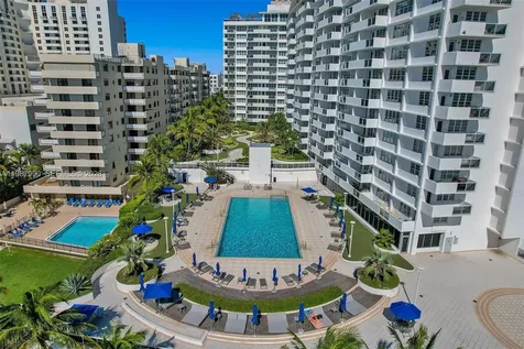 100 Lincoln Road Miami Beach FL 33139