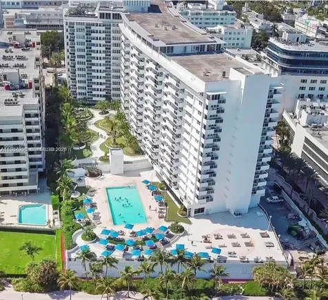 100 Lincoln Road Miami Beach FL 33139