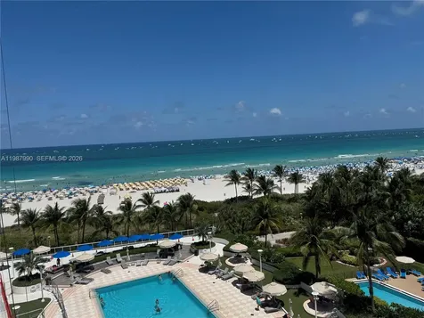 100 Lincoln Road Miami Beach FL 33139