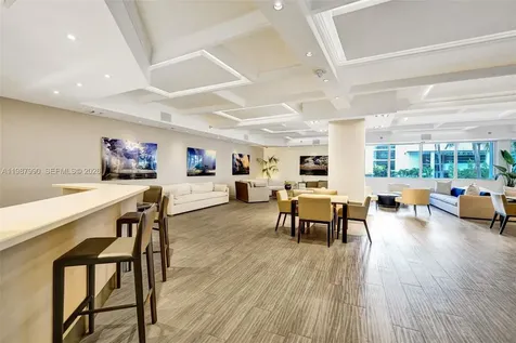 100 Lincoln Road Miami Beach FL 33139