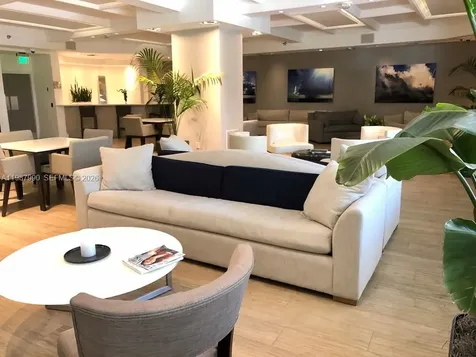 100 Lincoln Road Miami Beach FL 33139