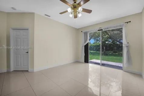 1282 NW 171st Terrace Pembroke Pines FL 33028