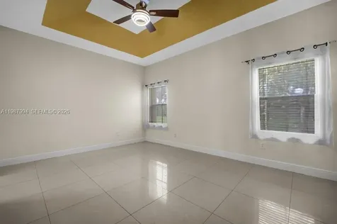 1282 NW 171st Terrace Pembroke Pines FL 33028
