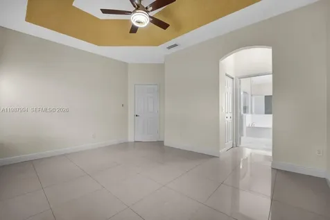 1282 NW 171st Terrace Pembroke Pines FL 33028