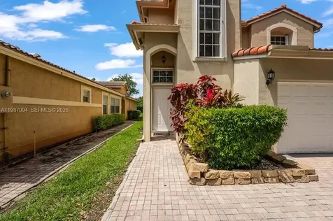 1282 NW 171st Terrace Pembroke Pines FL 33028