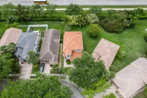 1282 NW 171st Terrace Pembroke Pines FL 33028