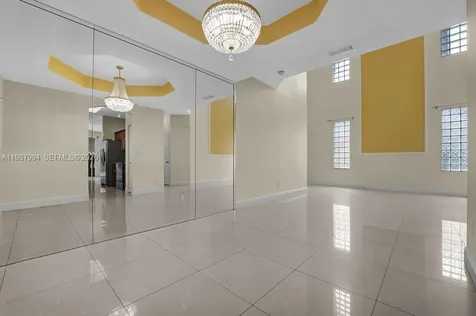 1282 NW 171st Terrace Pembroke Pines FL 33028