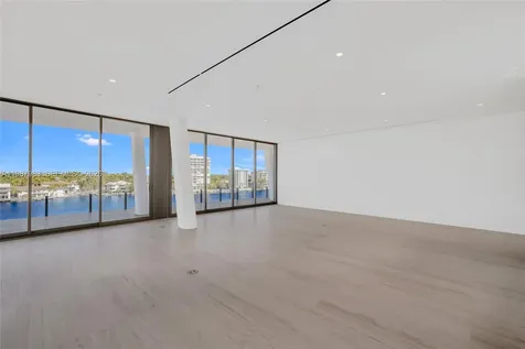 5 Grove Isle Drive Coconut Grove FL 33133