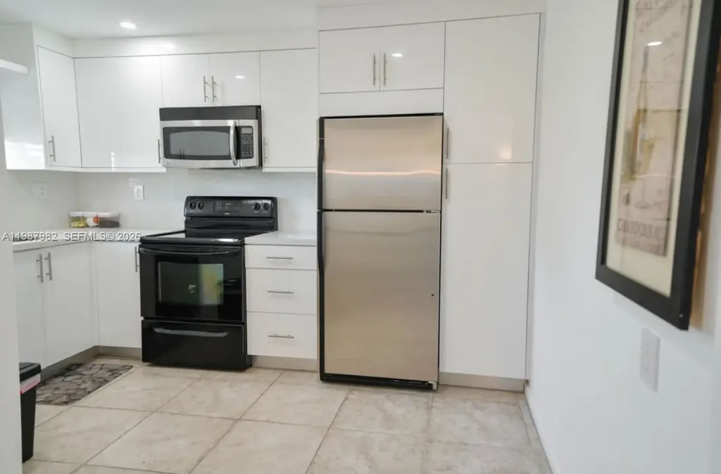 8901 S Hollybrook Boulevard Hollywood FL 33025