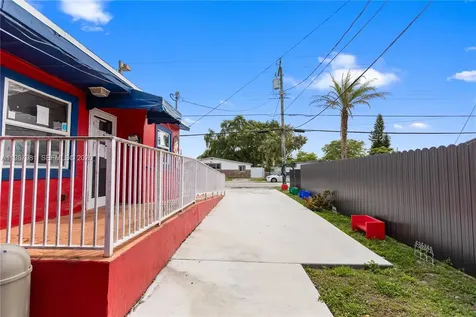 1781 NW 152nd Terrace Miami Gardens FL 33054