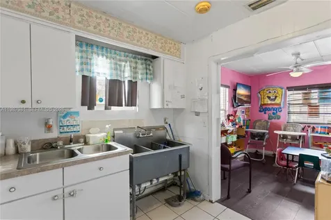 1781 NW 152nd Terrace Miami Gardens FL 33054