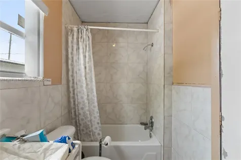 1781 NW 152nd Terrace Miami Gardens FL 33054