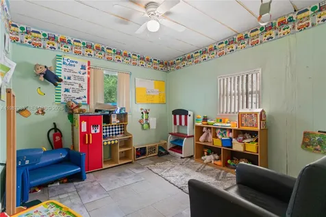 1781 NW 152nd Terrace Miami Gardens FL 33054