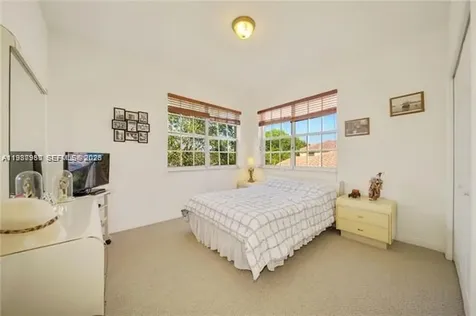 5271 SW 141st Terrace Miramar FL 33027