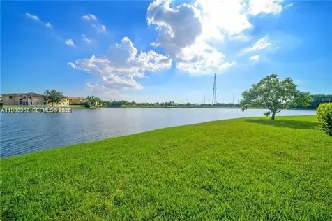 5271 SW 141st Terrace Miramar FL 33027