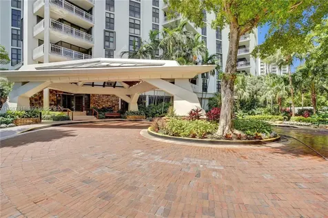 1000 Quayside Terrace Miami FL 33138