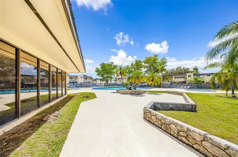 8383 SW 137th Avenue Miami FL 33183