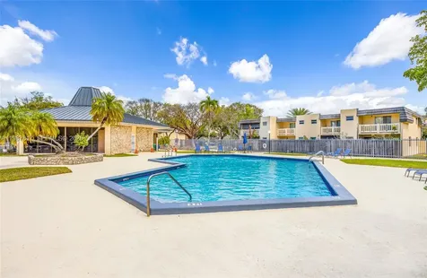 8383 SW 137th Avenue Miami FL 33183