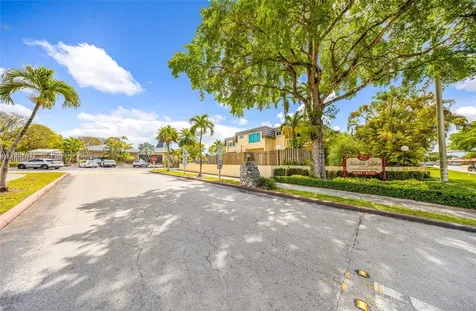 8383 SW 137th Avenue Miami FL 33183