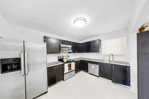 8383 SW 137th Avenue Miami FL 33183