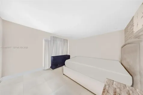 8383 SW 137th Avenue Miami FL 33183