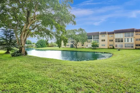 2780 N Pine Island Road Sunrise FL 33322
