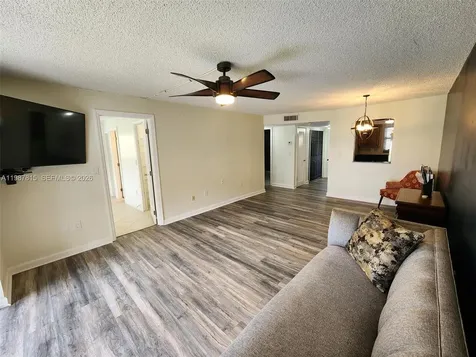 2780 N Pine Island Road Sunrise FL 33322