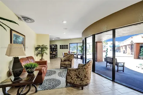 2780 N Pine Island Road Sunrise FL 33322