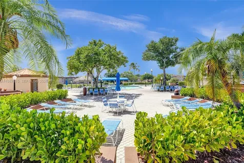 2780 N Pine Island Road Sunrise FL 33322