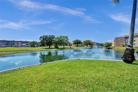 2780 N Pine Island Road Sunrise FL 33322