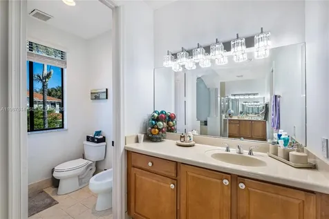 7726 SW 193rd Lane Cutler Bay FL 33157