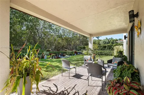 7726 SW 193rd Lane Cutler Bay FL 33157
